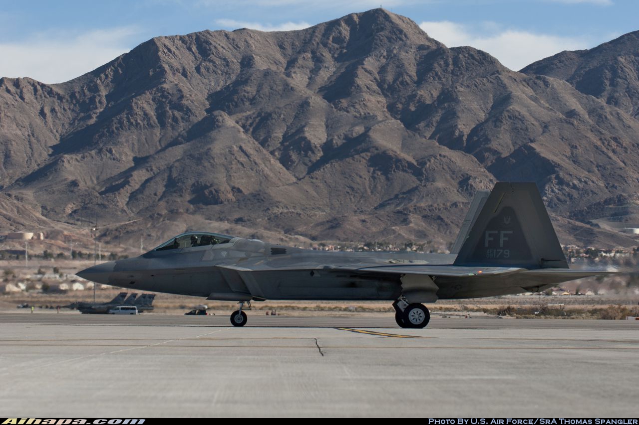 洛克希德-马丁 F-22A&ldquo;猛禽&rdquo; \vert{} ID:23432