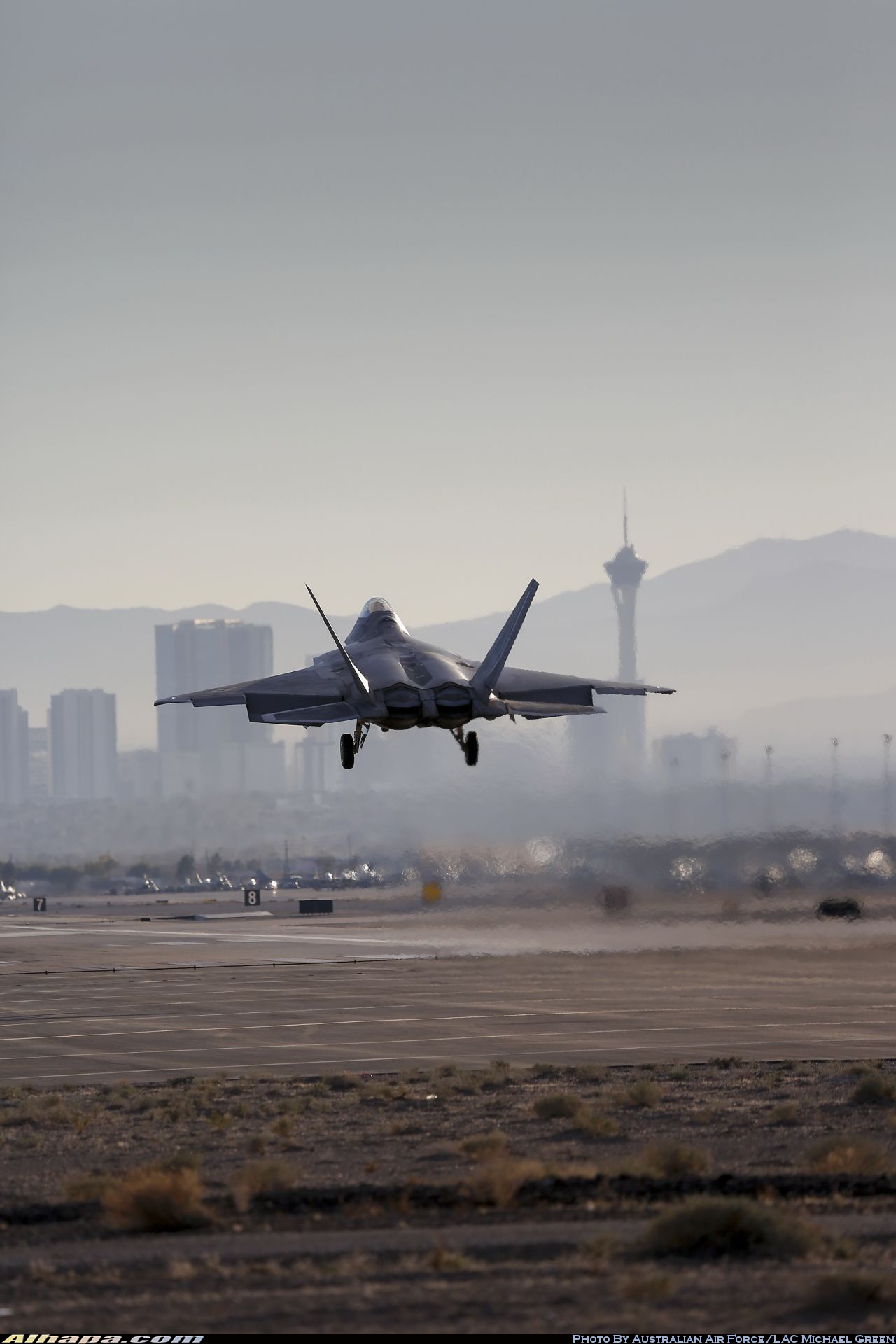 洛克希德-马丁 F-22A&ldquo;猛禽&rdquo; \vert{} ID:23470