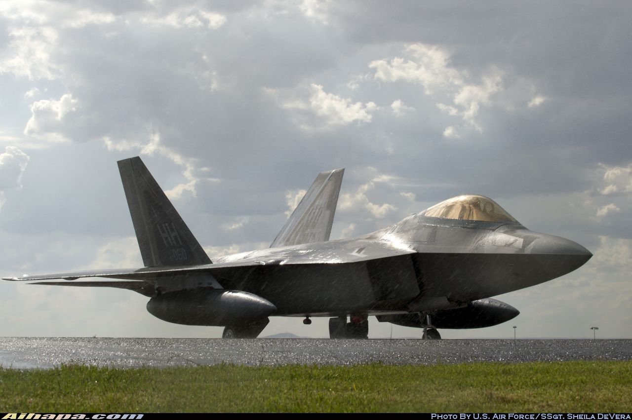 洛克希德-马丁 F-22A&ldquo;猛禽&rdquo; \vert{} ID:28043