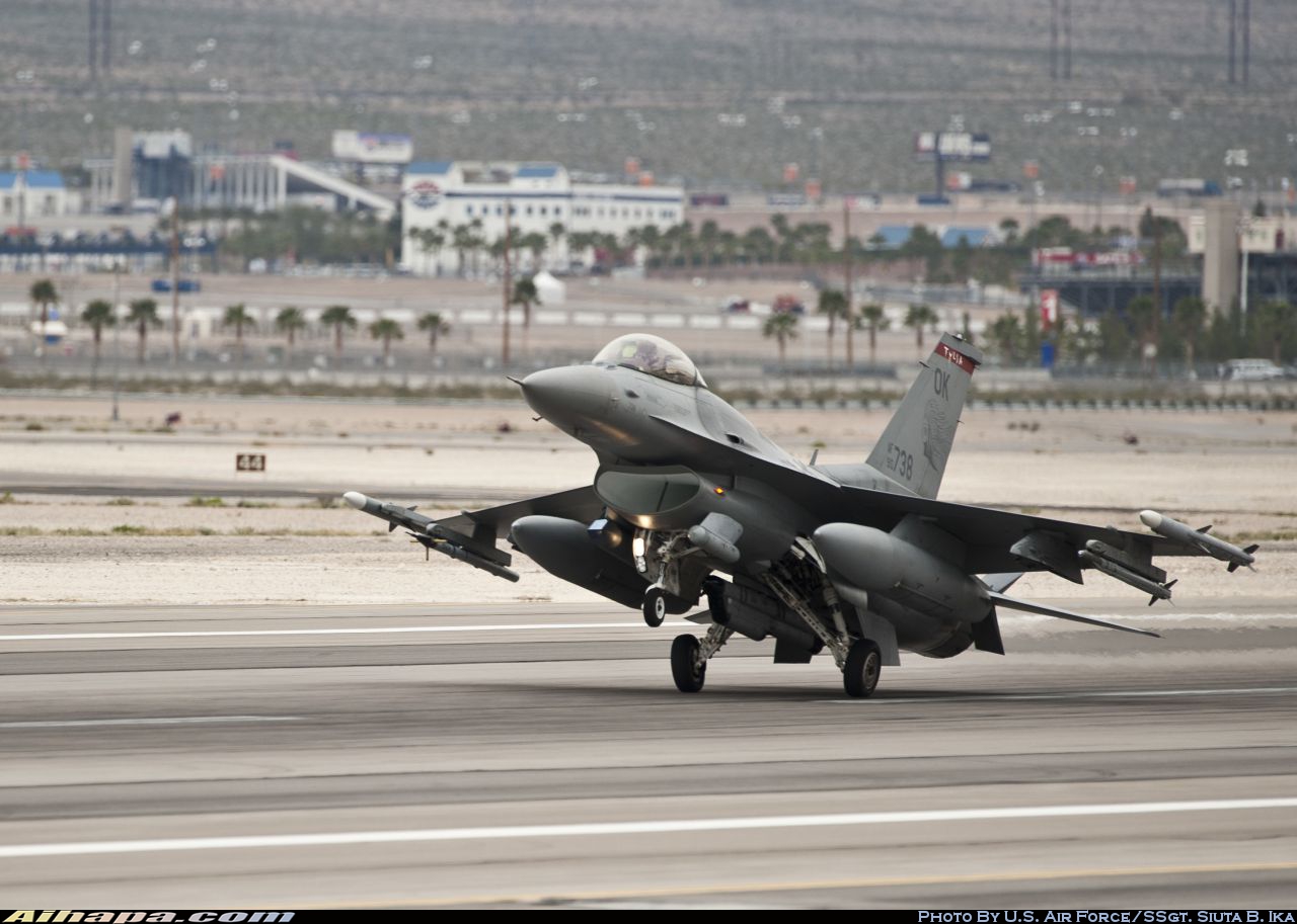 通用动力 F-16CM&ldquo;战隼&rdquo; \vert{} ID:26853