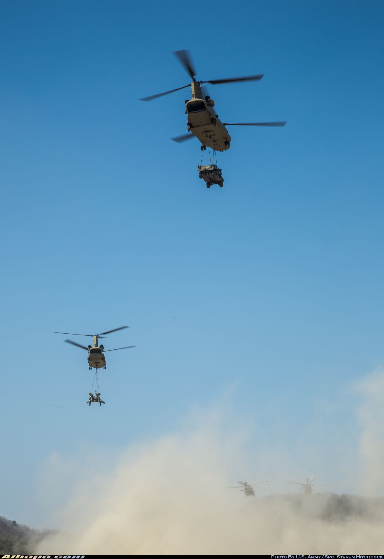 波音 CH-47F&ldquo;支奴干&rdquo;(414) \vert{} ID:31857