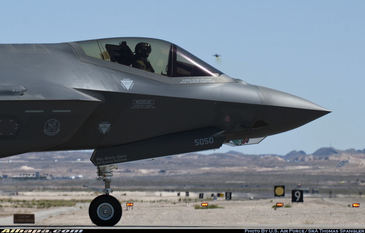 洛克希德-马丁 F-35A&ldquo;闪电&rdquo;Ⅱ \vert{} ID:25758