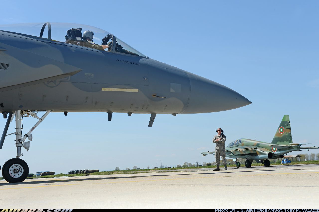麦克唐纳-道格拉斯 F-15C&ldquo;鹰&rdquo; \vert{} ID:25895