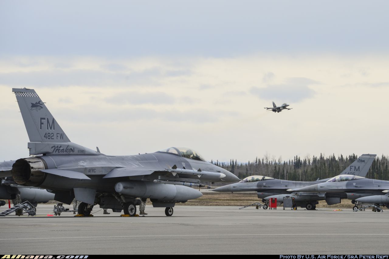 通用动力 F-16C&ldquo;战隼&rdquo; \vert{} ID:26934