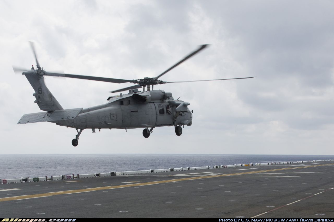 西科斯基 MH-60S&ldquo;骑士鹰&rdquo; \vert{} ID:10404