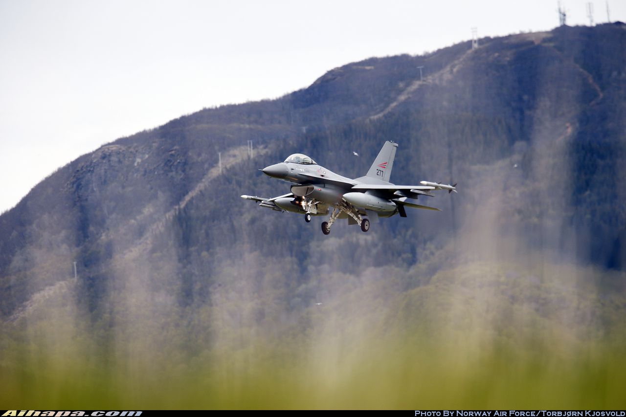 通用动力(福克) F-16AM&ldquo;战隼&rdquo; \vert{} ID:26359