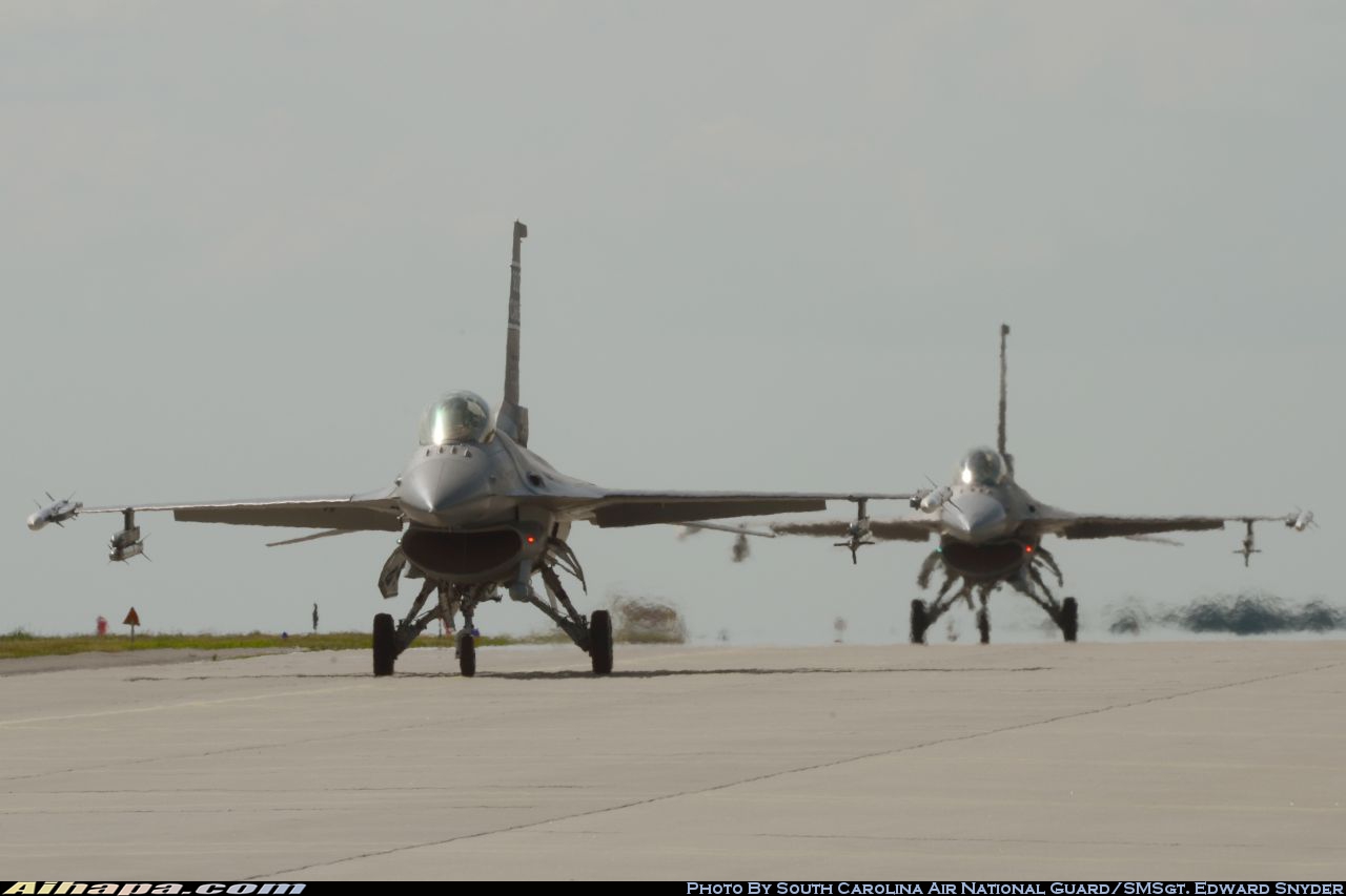 洛克希德-马丁 F-16CM&ldquo;战隼&rdquo; \vert{} ID:25931