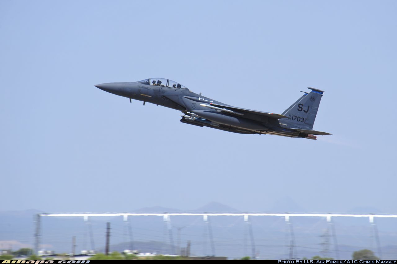 麦克唐纳-道格拉斯 F-15E&ldquo;攻击鹰&rdquo; \vert{} ID:26227