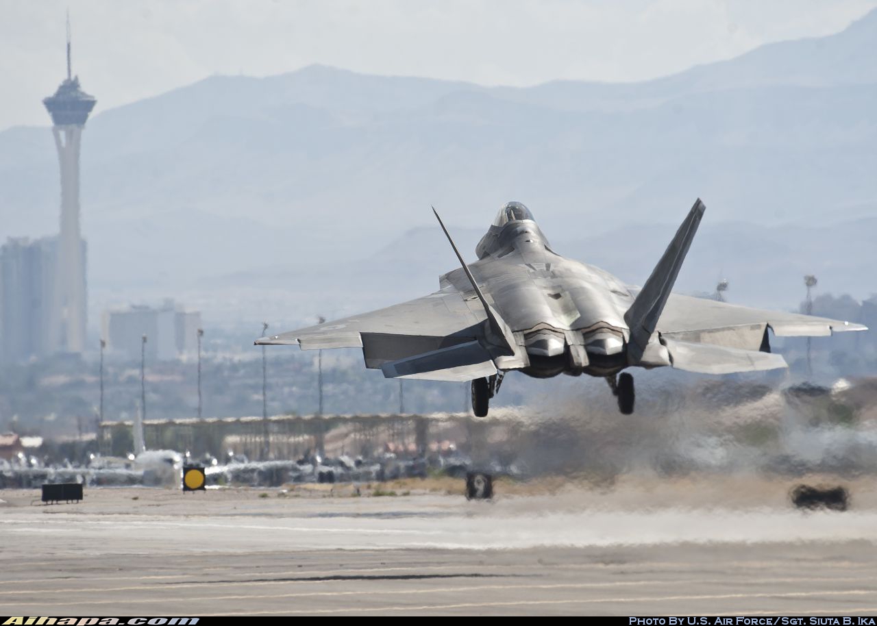 洛克希德-马丁 F-22A&ldquo;猛禽&rdquo; \vert{} ID:26892