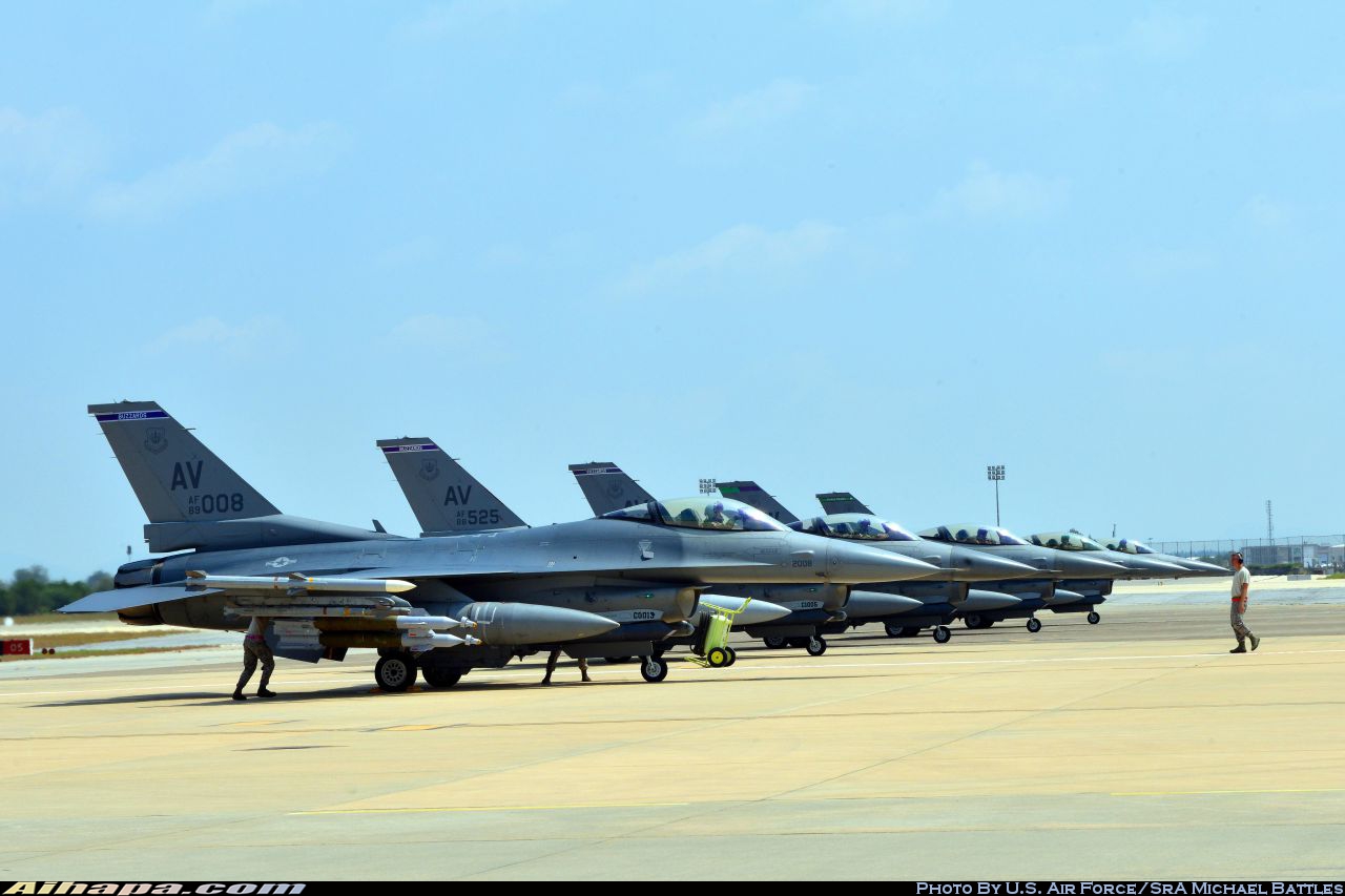 通用动力 F-16CM&ldquo;战隼&rdquo; \vert{} ID:30763