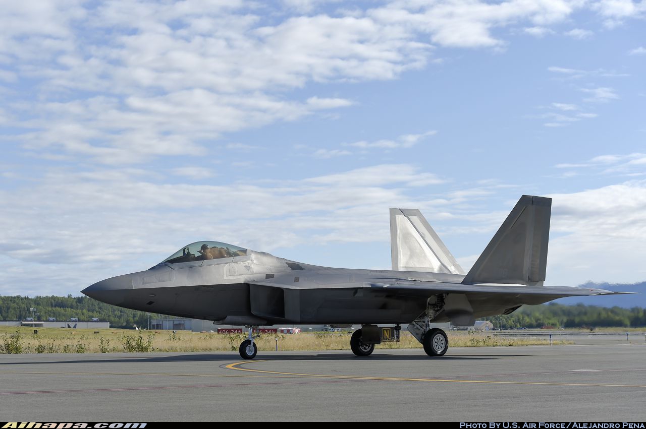 洛克希德-马丁 F-22A&ldquo;猛禽&rdquo; \vert{} ID:27937