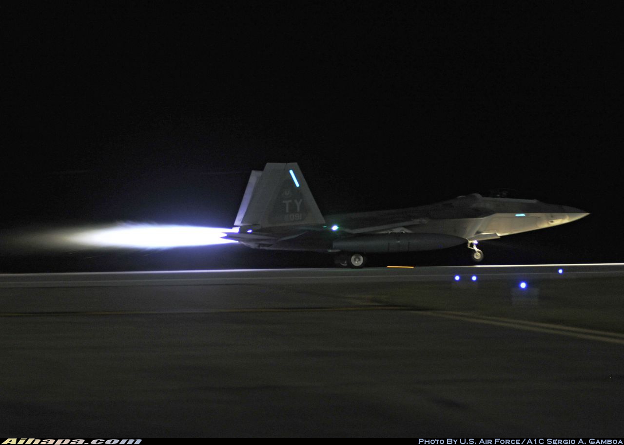洛克希德-马丁 F-22A&ldquo;猛禽&rdquo; \vert{} ID:28135