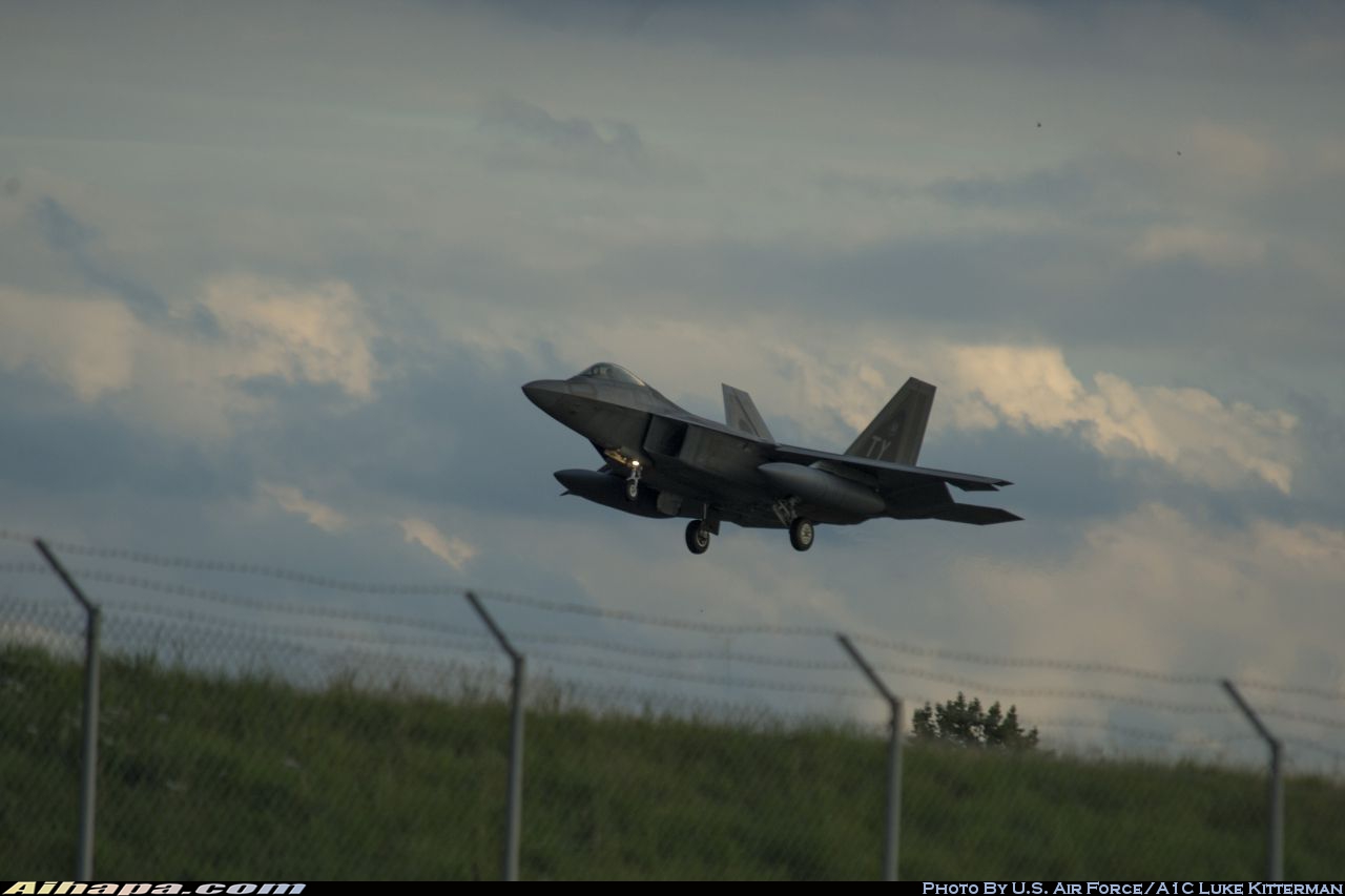 洛克希德-马丁 F-22A&ldquo;猛禽&rdquo; \vert{} ID:28105