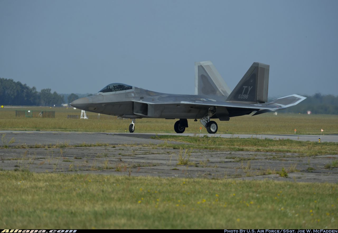 洛克希德-马丁 F-22A&ldquo;猛禽&rdquo; \vert{} ID:28139