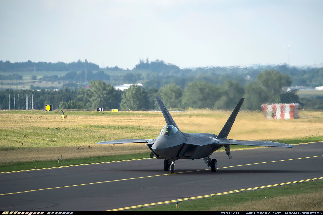 洛克希德-马丁 F-22A&ldquo;猛禽&rdquo; \vert{} ID:28328