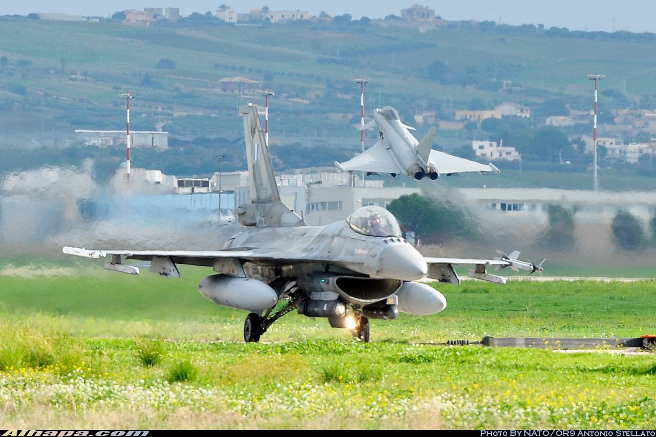 洛克希德-马丁 F-16CJ&ldquo;战隼&rdquo; \vert{} ID:30143
