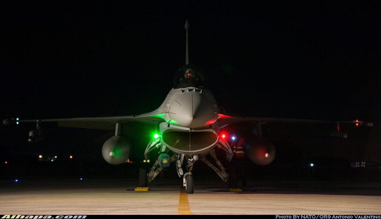 洛克希德-马丁 F-16CJ&ldquo;战隼&rdquo; \vert{} ID:30119
