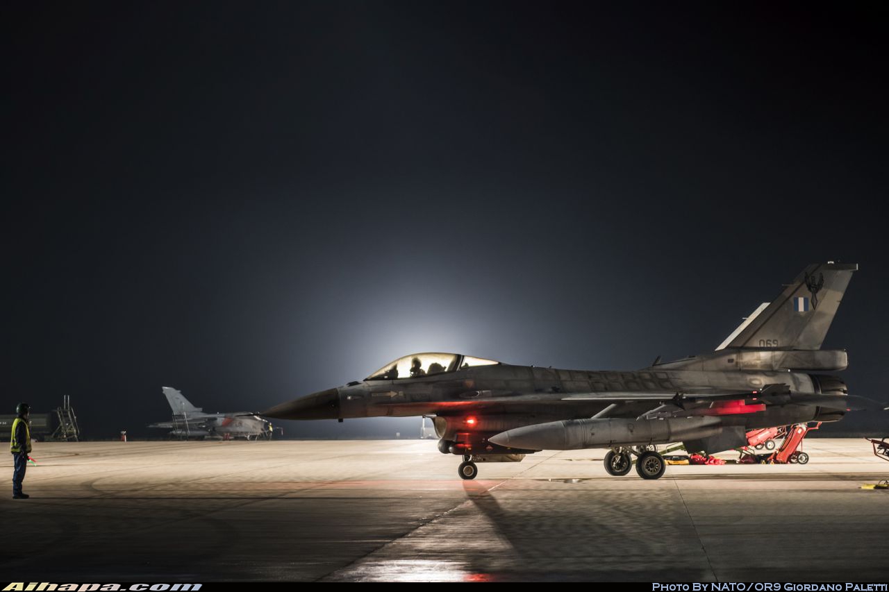 洛克希德-马丁 F-16CJ&ldquo;战隼&rdquo; \vert{} ID:30139