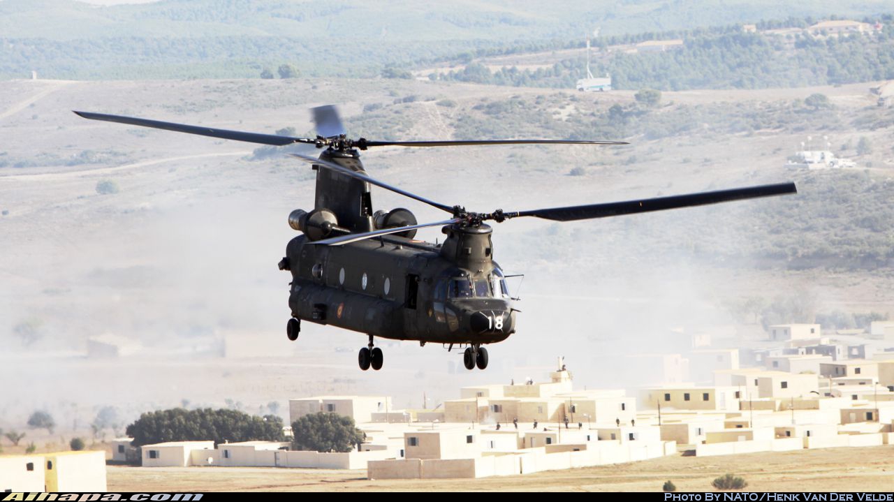 波音 CH-47D&ldquo;支奴干&rdquo;(414) \vert{} ID:30357