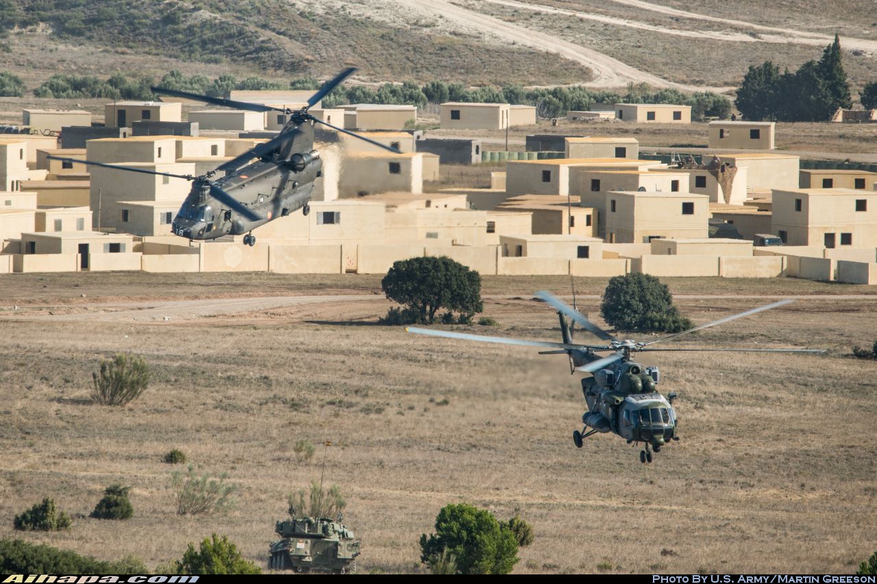 波音 CH-47D&ldquo;支奴干&rdquo;(414) \vert{} ID:30363