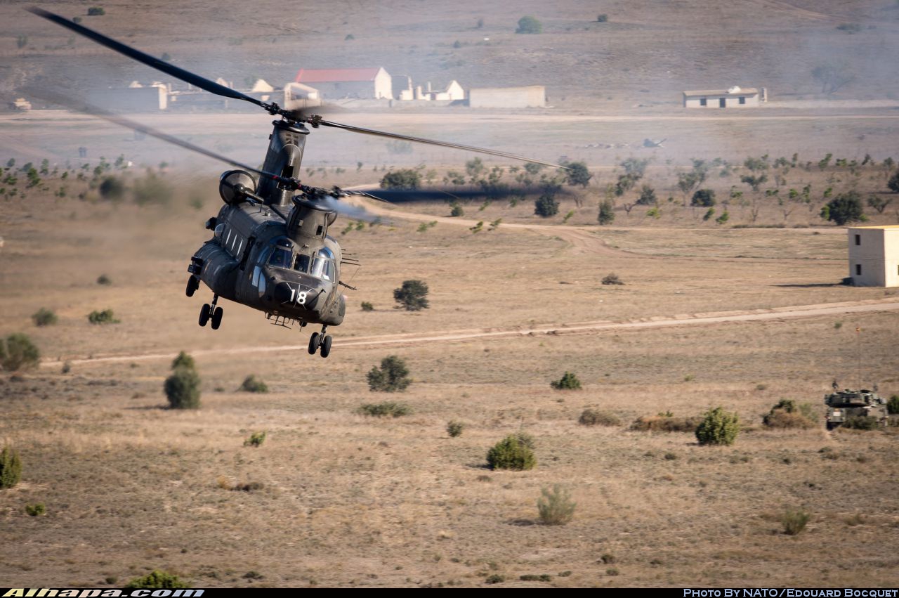 波音 CH-47D&ldquo;支奴干&rdquo;(414) \vert{} ID:30351