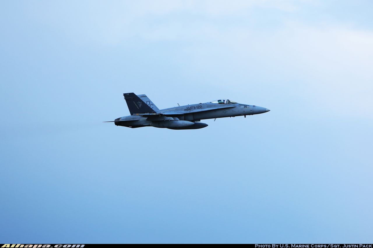 麦克唐纳-道格拉斯 F/A-18C&ldquo;大黄蜂&rdquo; \vert{} ID:12394