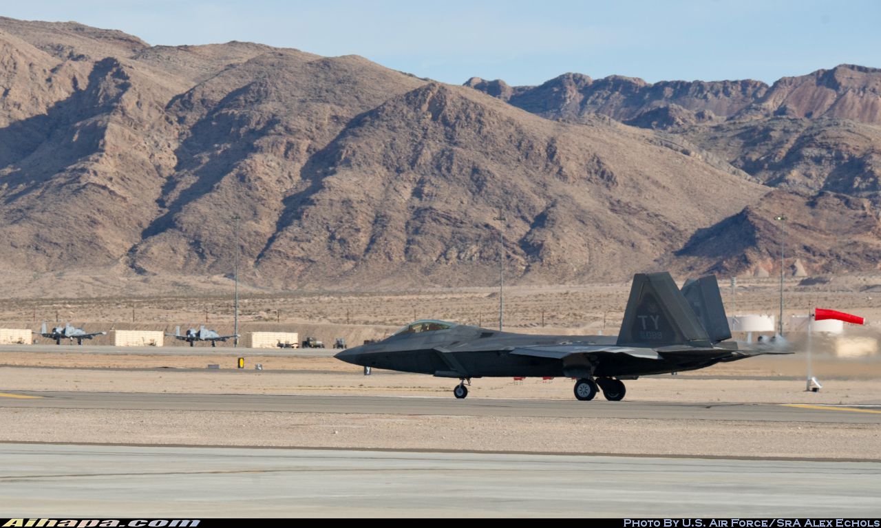 洛克希德-马丁 F-22A&ldquo;猛禽&rdquo; \vert{} ID:31070