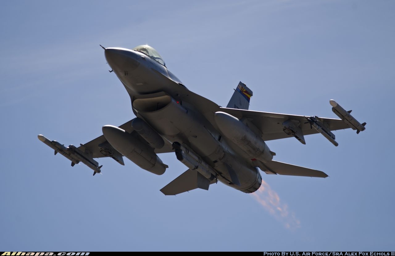 通用动力 F-16CM&ldquo;战隼&rdquo; \vert{} ID:35925