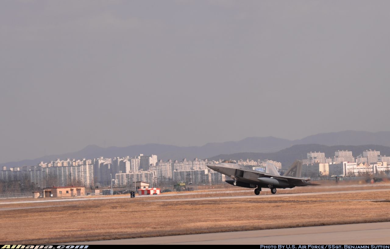 洛克希德-马丁 F-22A&ldquo;猛禽&rdquo; \vert{} ID:31319