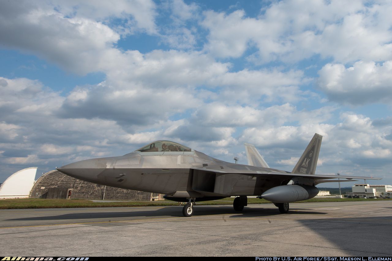 洛克希德-马丁 F-22A&ldquo;猛禽&rdquo; \vert{} ID:31314
