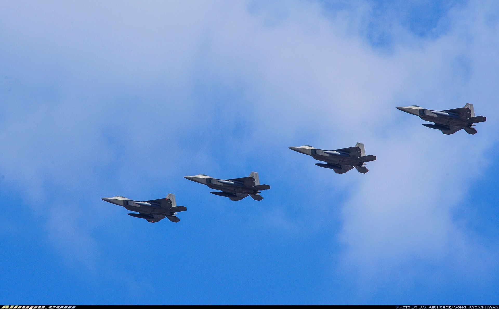 洛克希德-马丁 F-22A&ldquo;猛禽&rdquo; \vert{} ID:31325
