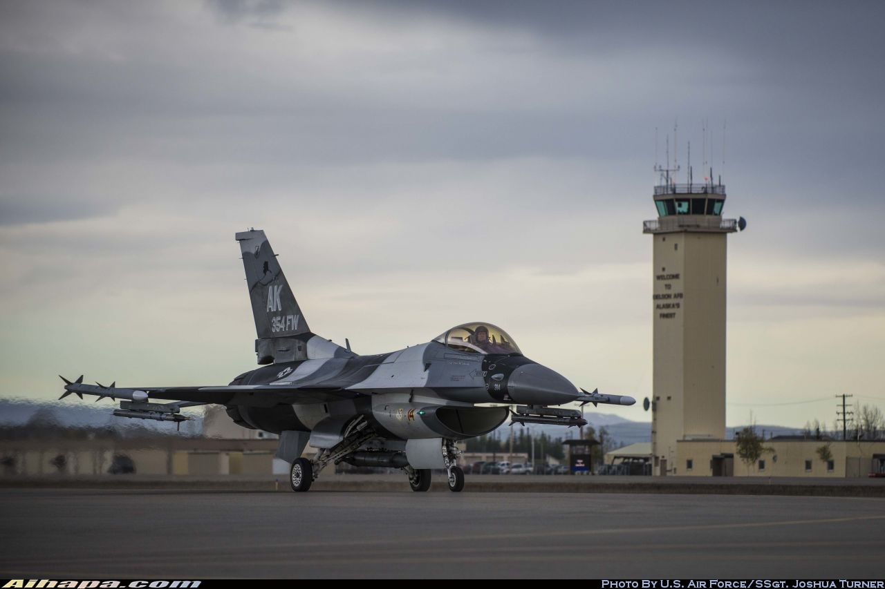 通用动力 F-16C&ldquo;战隼&rdquo; \vert{} ID:36121