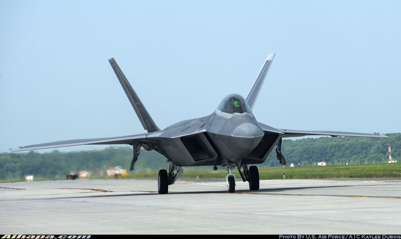 洛克希德-马丁 F-22A&ldquo;猛禽&rdquo; \vert{} ID:35921