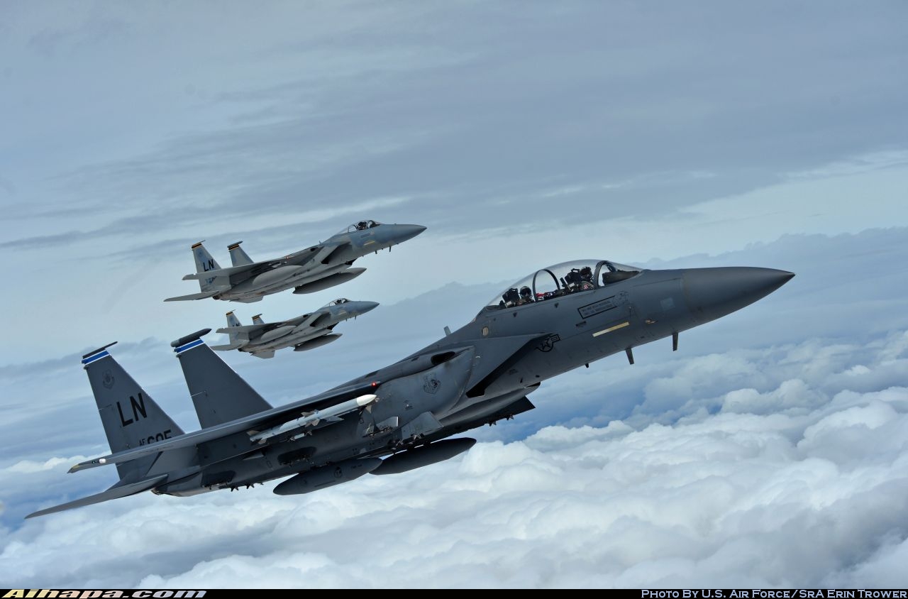 麦克唐纳-道格拉斯 F-15E&ldquo;攻击鹰&rdquo; \vert{} ID:35095