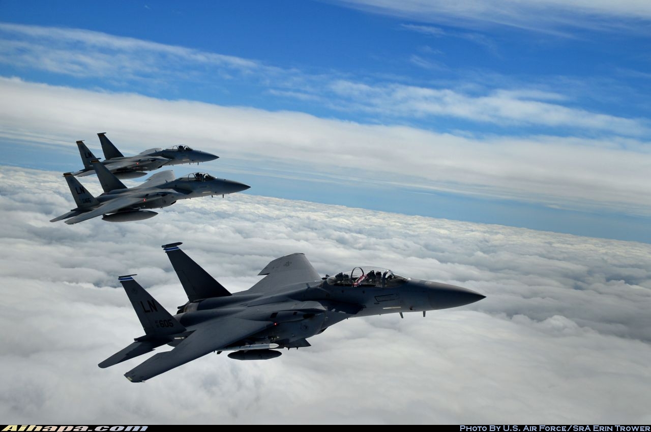 麦克唐纳-道格拉斯 F-15E&ldquo;攻击鹰&rdquo; \vert{} ID:35097