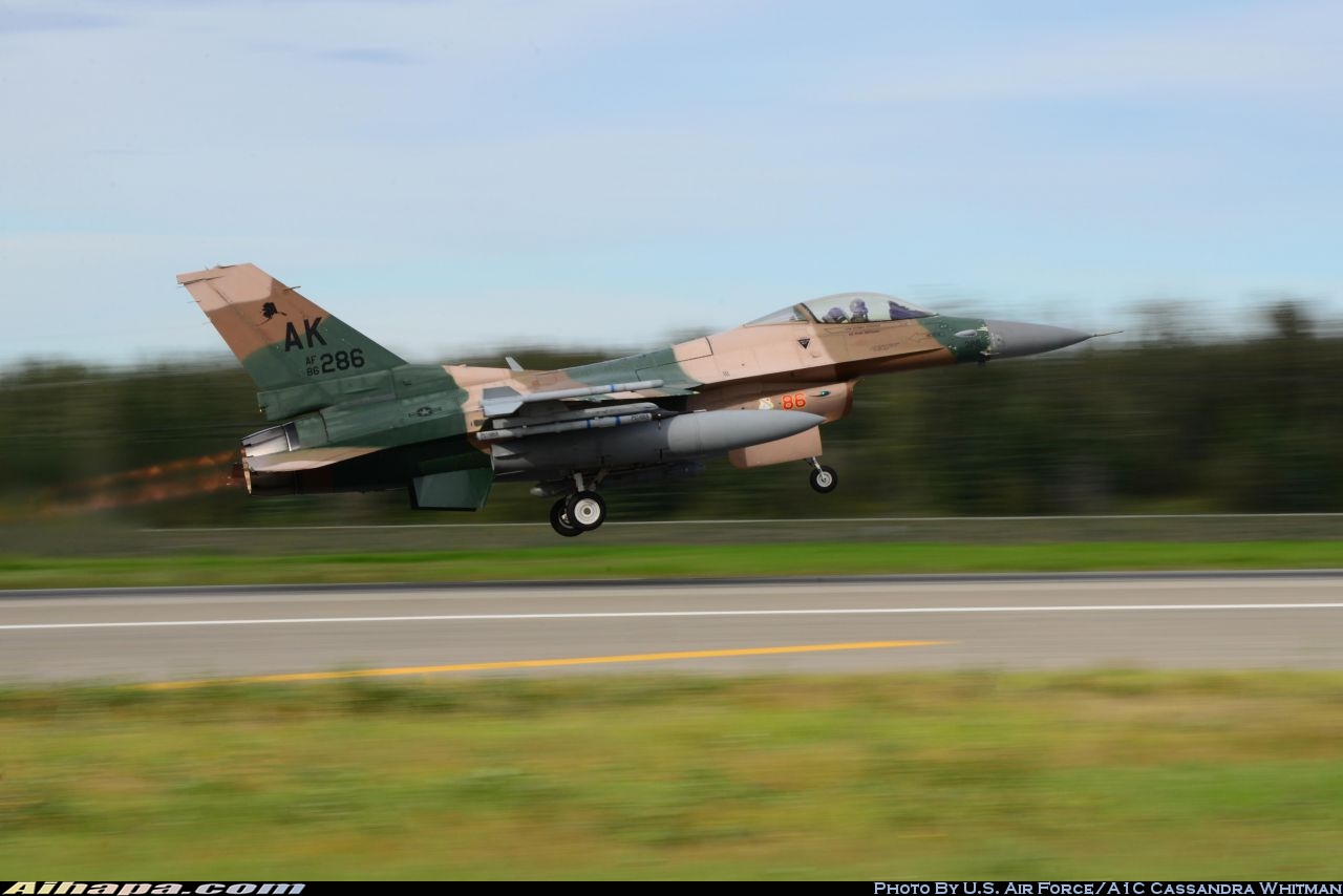 通用动力 F-16C&ldquo;战隼&rdquo; \vert{} ID:36125