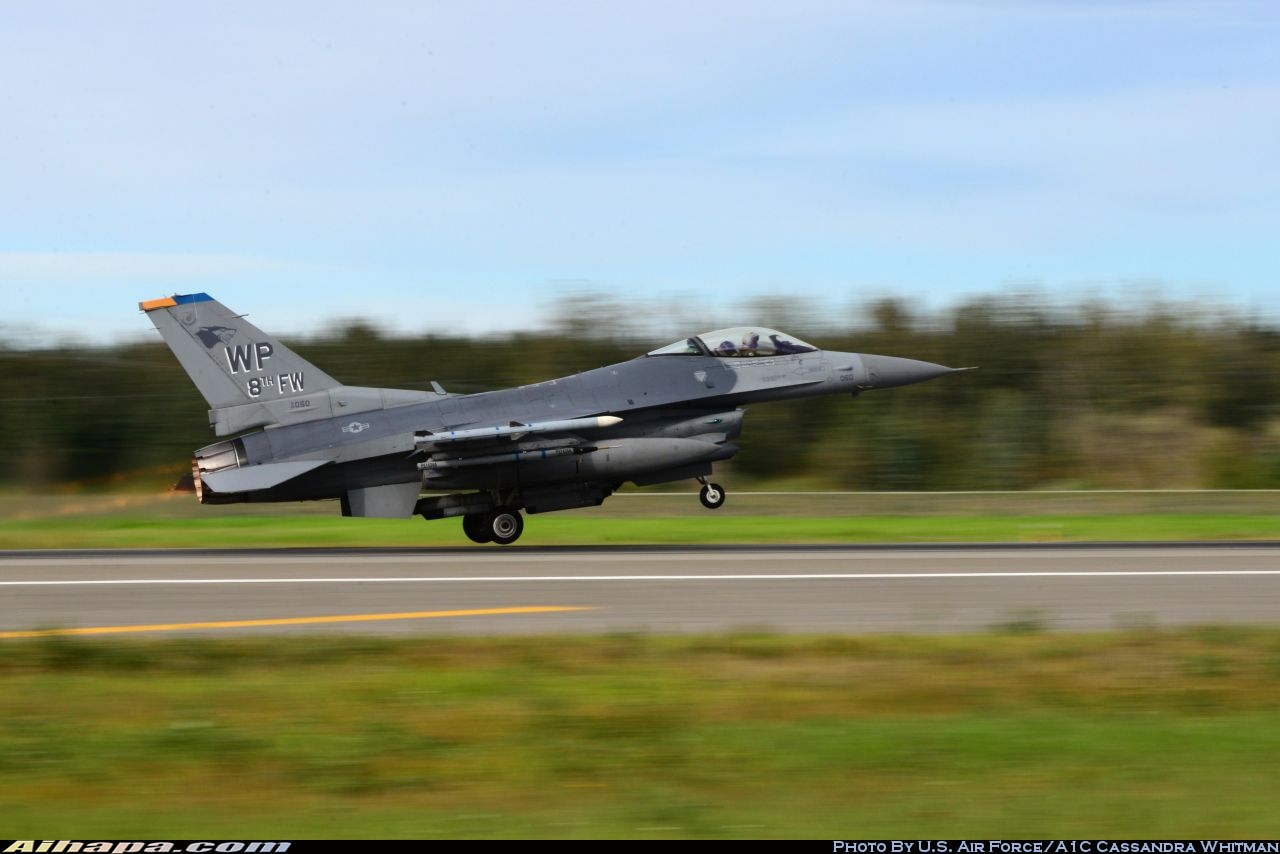 通用动力 F-16CM&ldquo;战隼&rdquo; \vert{} ID:36151