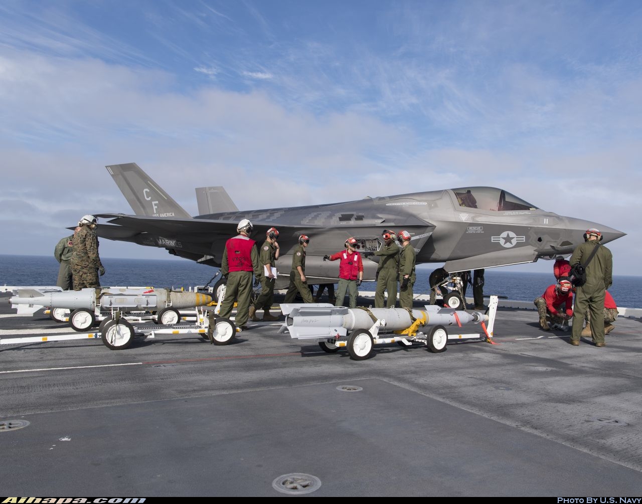 洛克希德-马丁 F-35B&ldquo;闪电&rdquo;Ⅱ \vert{} ID:34235
