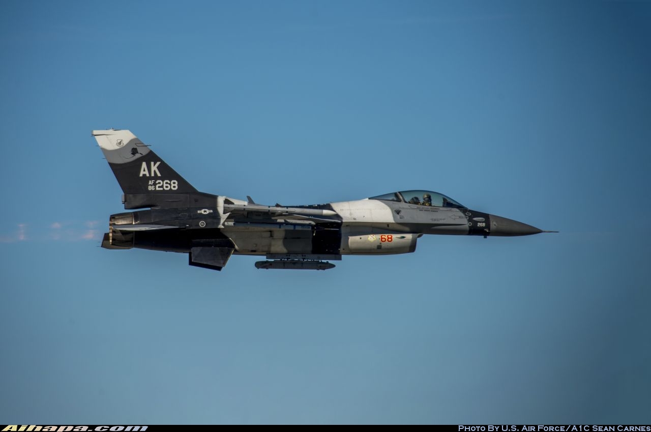 通用动力 F-16C&ldquo;战隼&rdquo; \vert{} ID:36135