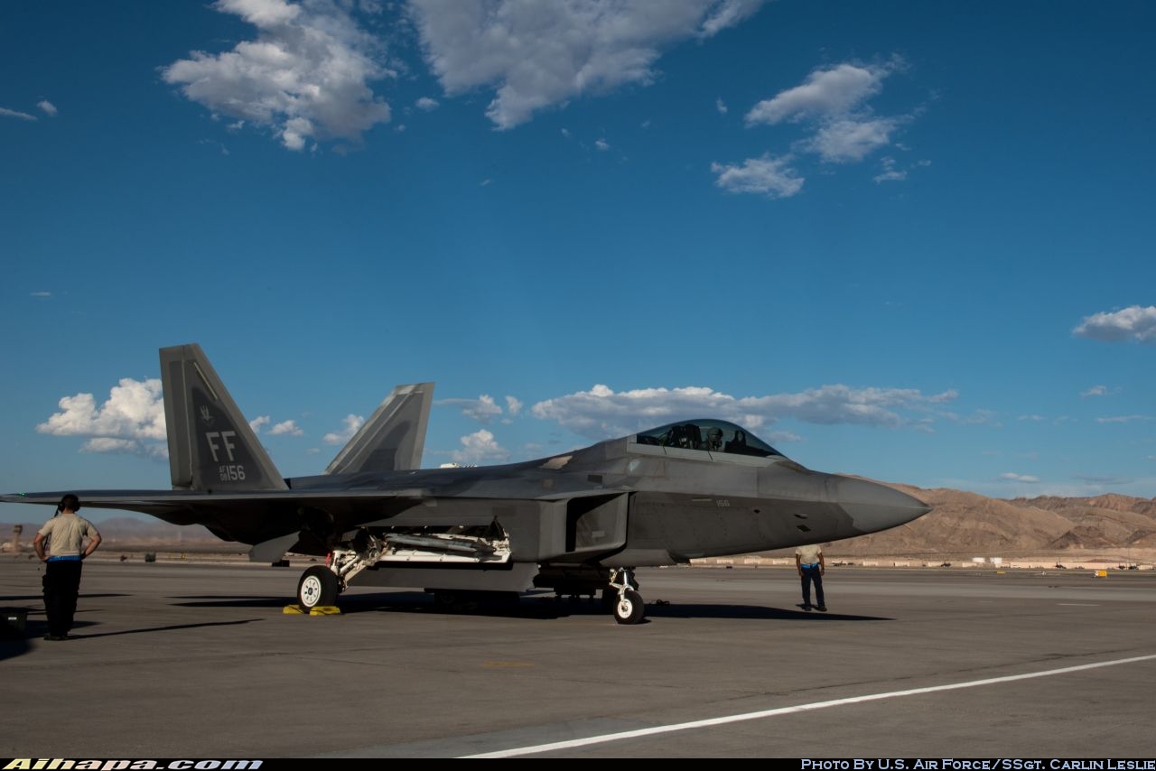 洛克希德-马丁 F-22A&ldquo;猛禽&rdquo; \vert{} ID:36099
