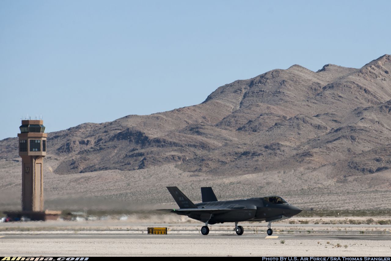 洛克希德-马丁 F-35A&ldquo;闪电&rdquo;Ⅱ \vert{} ID:24789