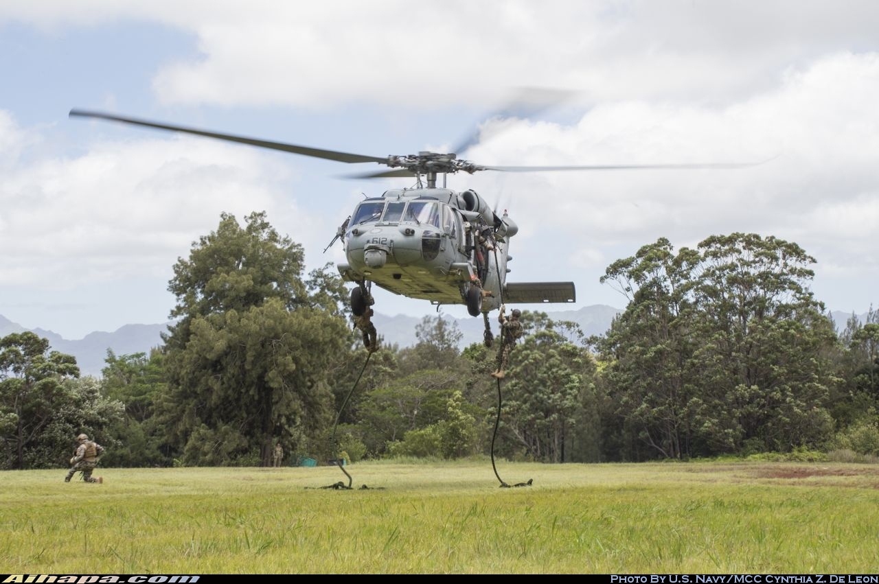 西科斯基 MH-60S&ldquo;骑士鹰&rdquo; \vert{} ID:36243