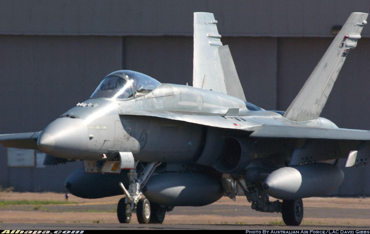 麦克唐纳-道格拉斯 F/A-18A&ldquo;大黄蜂&rdquo; \vert{} ID:17230