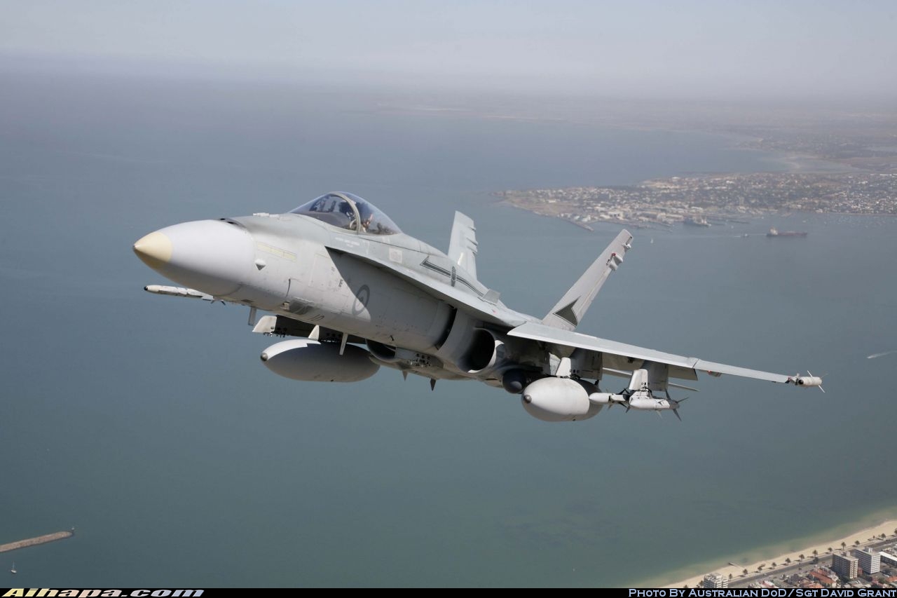 麦克唐纳-道格拉斯 F/A-18A&ldquo;大黄蜂&rdquo; \vert{} ID:34309