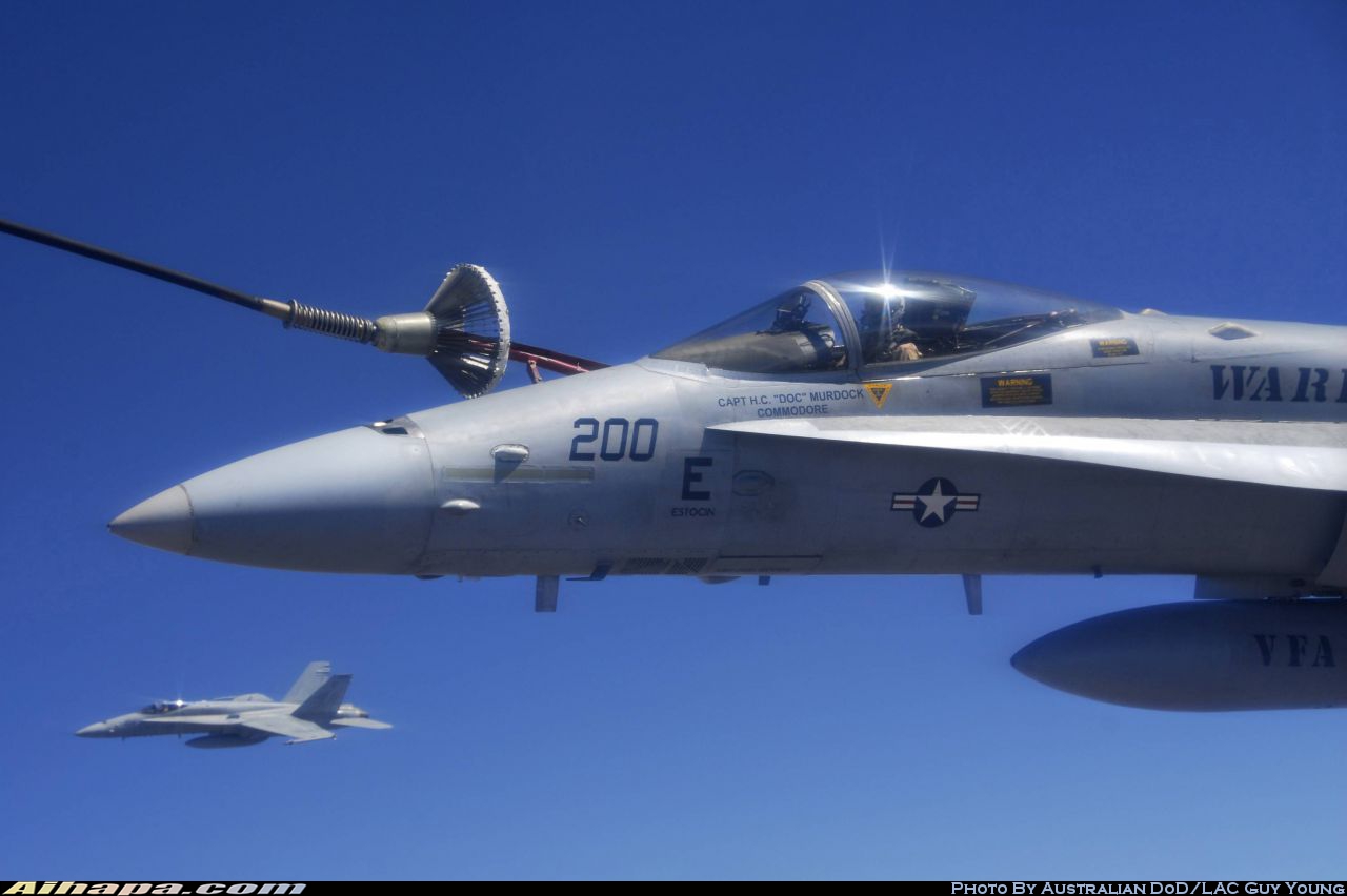 麦克唐纳-道格拉斯 F/A-18C&ldquo;大黄蜂&rdquo; \vert{} ID:19145