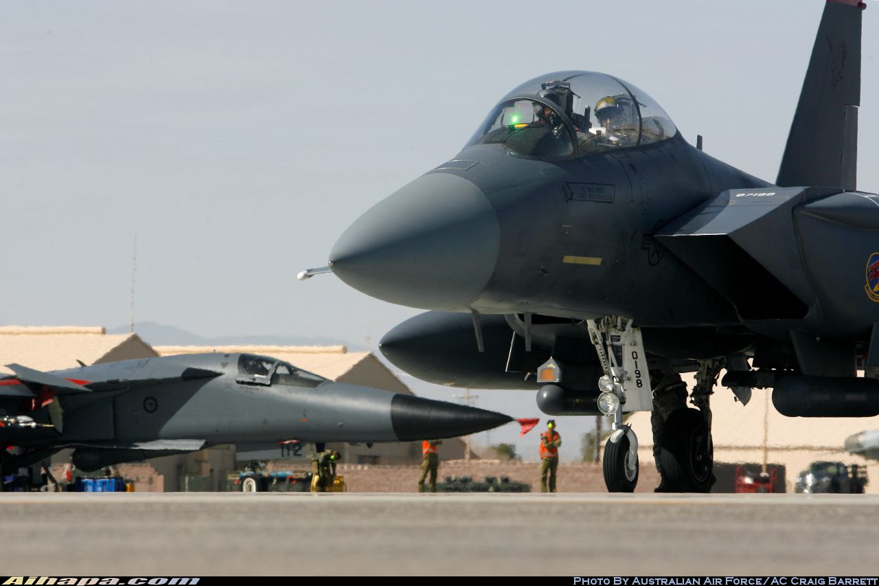 麦克唐纳-道格拉斯 F-15E&ldquo;攻击鹰&rdquo; \vert{} ID:17442