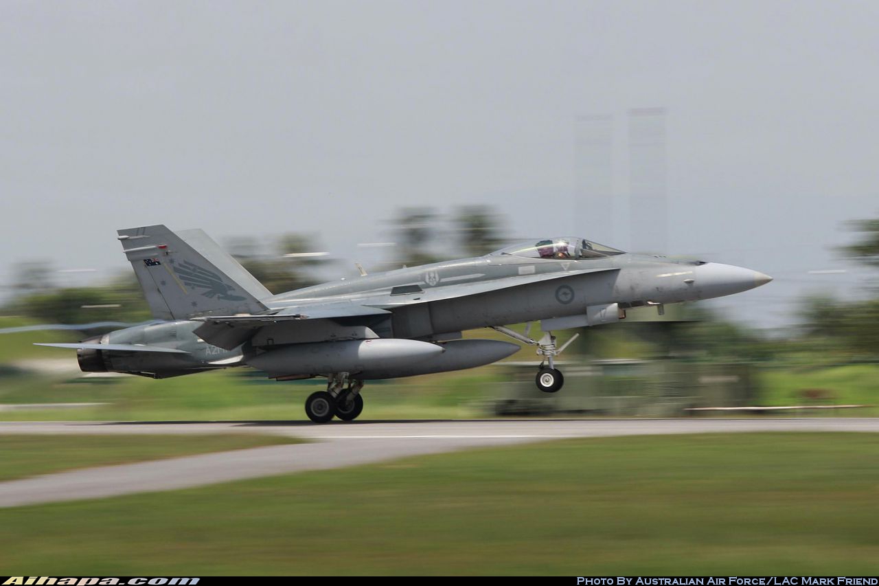 麦克唐纳-道格拉斯 F/A-18A&ldquo;大黄蜂&rdquo; \vert{} ID:19612