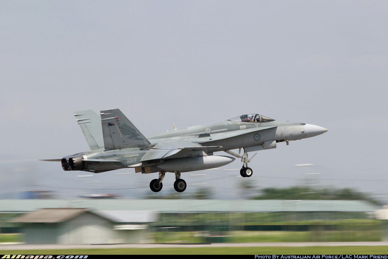 麦克唐纳-道格拉斯 F/A-18A&ldquo;大黄蜂&rdquo; \vert{} ID:19614