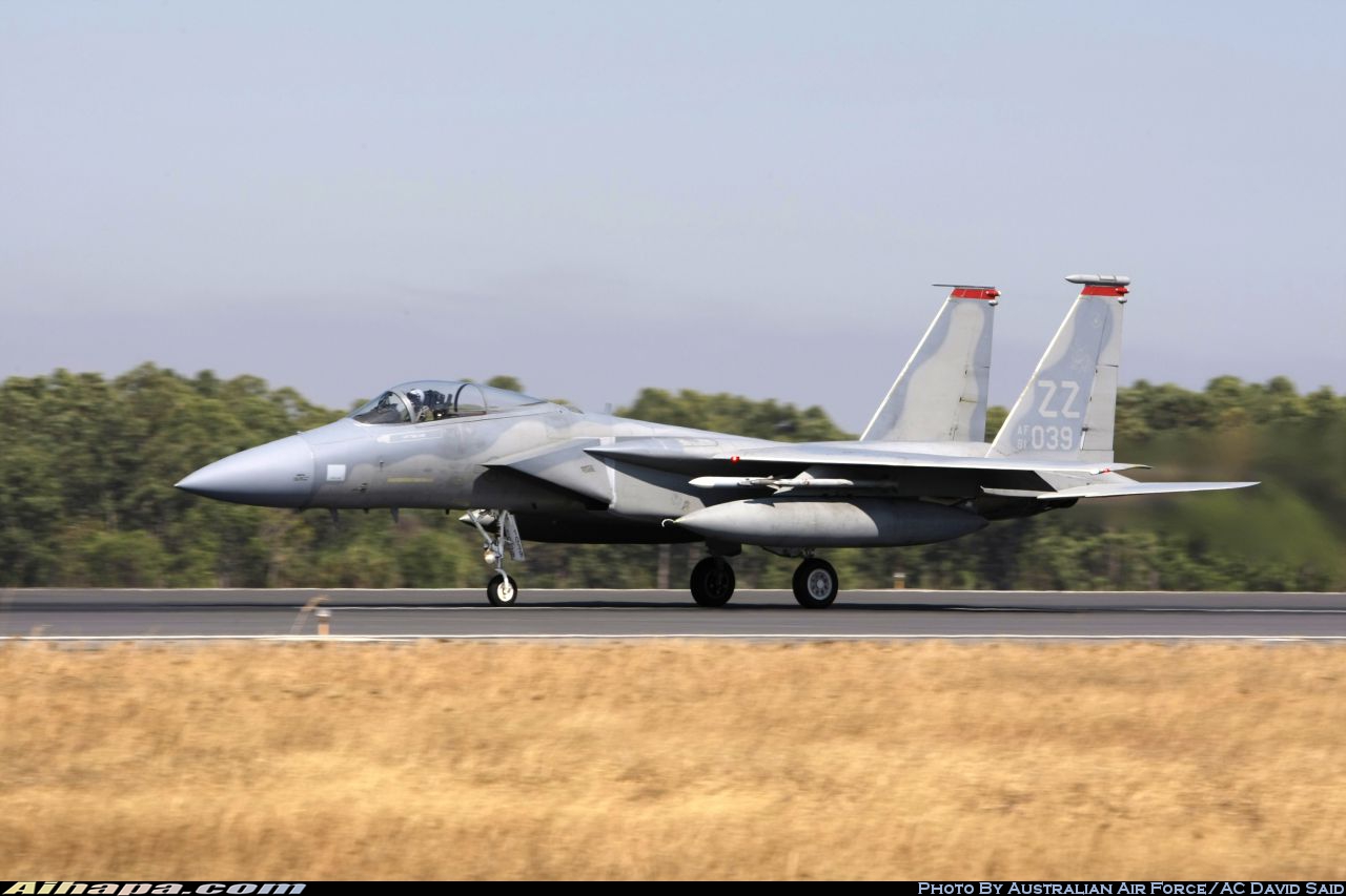 麦克唐纳-道格拉斯 F-15C&ldquo;鹰&rdquo; \vert{} ID:21698