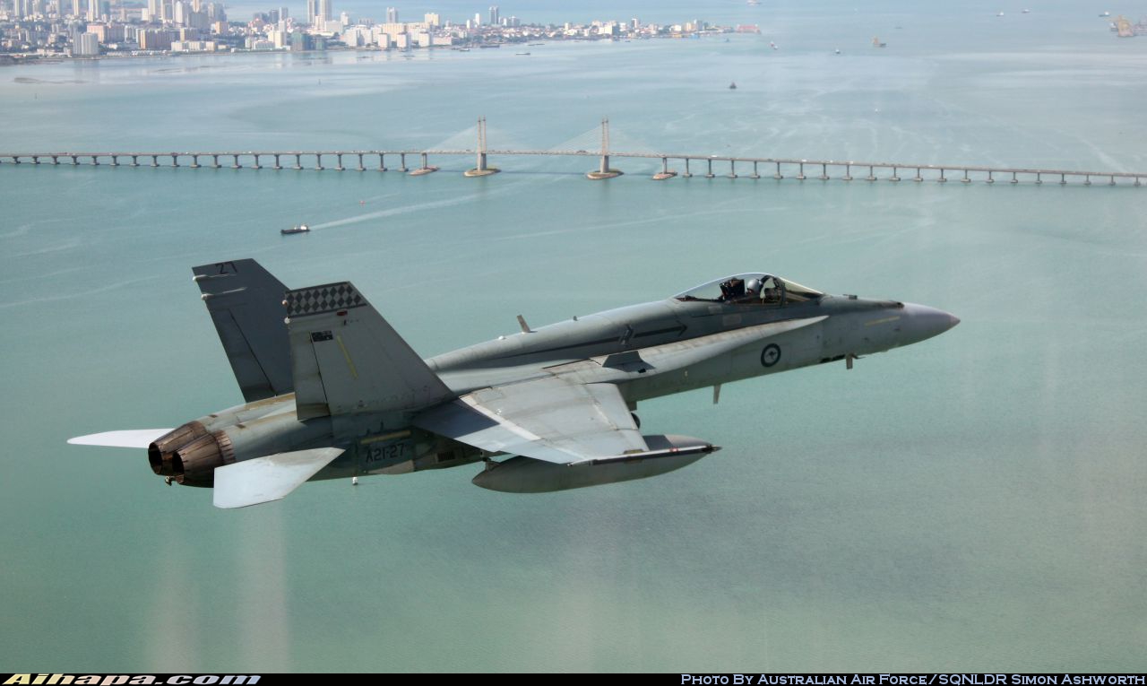 麦克唐纳-道格拉斯 F/A-18A&ldquo;大黄蜂&rdquo; \vert{} ID:19896